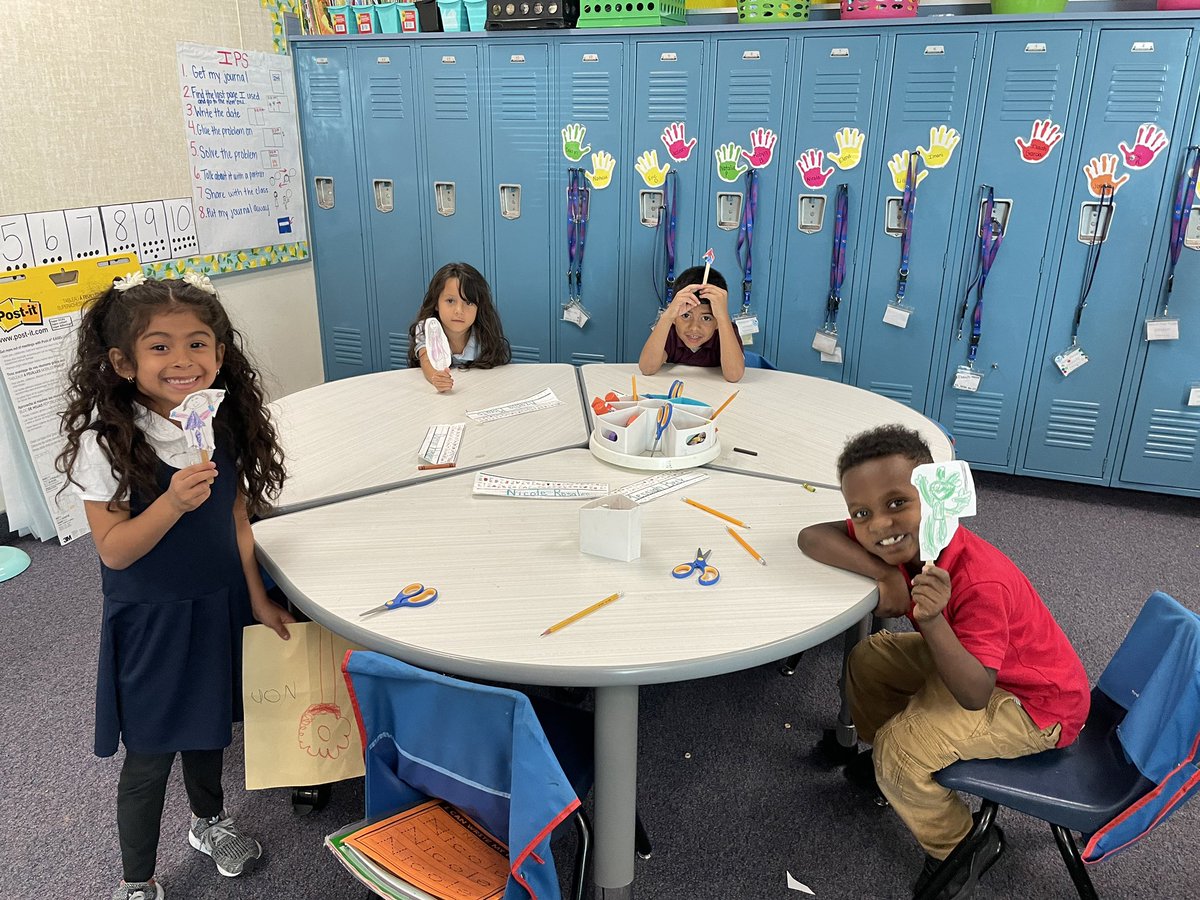 MrsKBNelson's tweet photo. We had so much fun creating our characters for our  imaginative narrative unit! ✏️@MarisolAnguita @shaunna_buck @narcym14 https://t.co/A0F9I9Wioc
