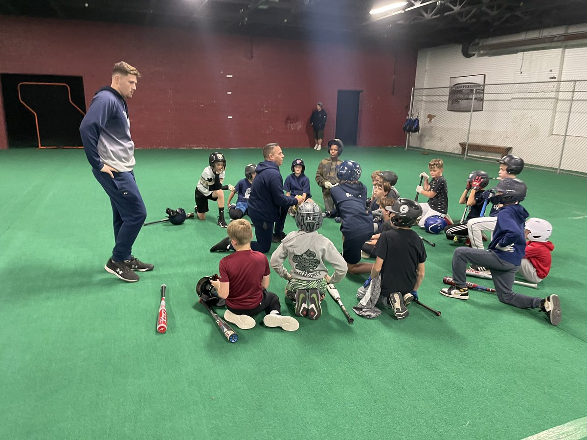 Mark Kelly tweet media