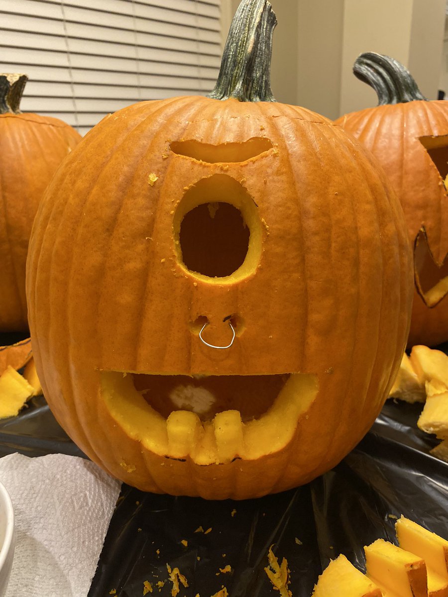 subparkerr's tweet photo. alt cyclops pumpkin head https://t.co/XlxCy49dpr