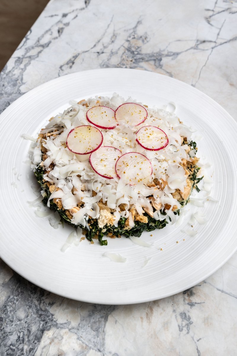 Dinosaur Kale Salad | quinoa, radish, Florence fennel, Marcona almonds, crispy garlic breadcrumbs, fennel pollen with pecorino Toscano.​

#ElisaSteak
