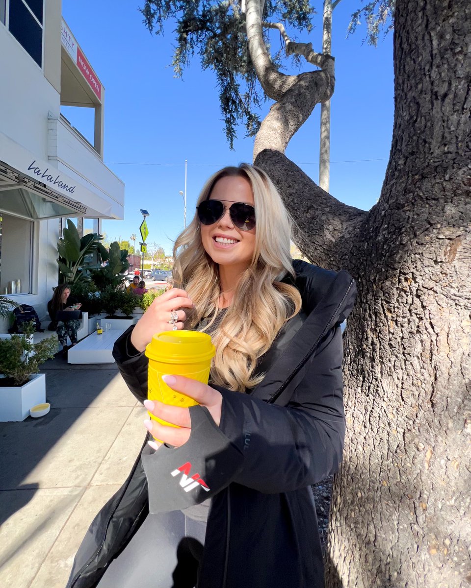 Fatheadz's tweet photo. We 💙 these #Bumfuzzle shades from our #200 Series line, and who better to wear them than @NataasJulie ?!🤩
#LinkInBio to shop!
#teamfatheadz | #bumfuzzle | #200 | #200series | #lalaland | #losangeles | #dragracing | #topalcohol https://t.co/9LJbiXGqkj