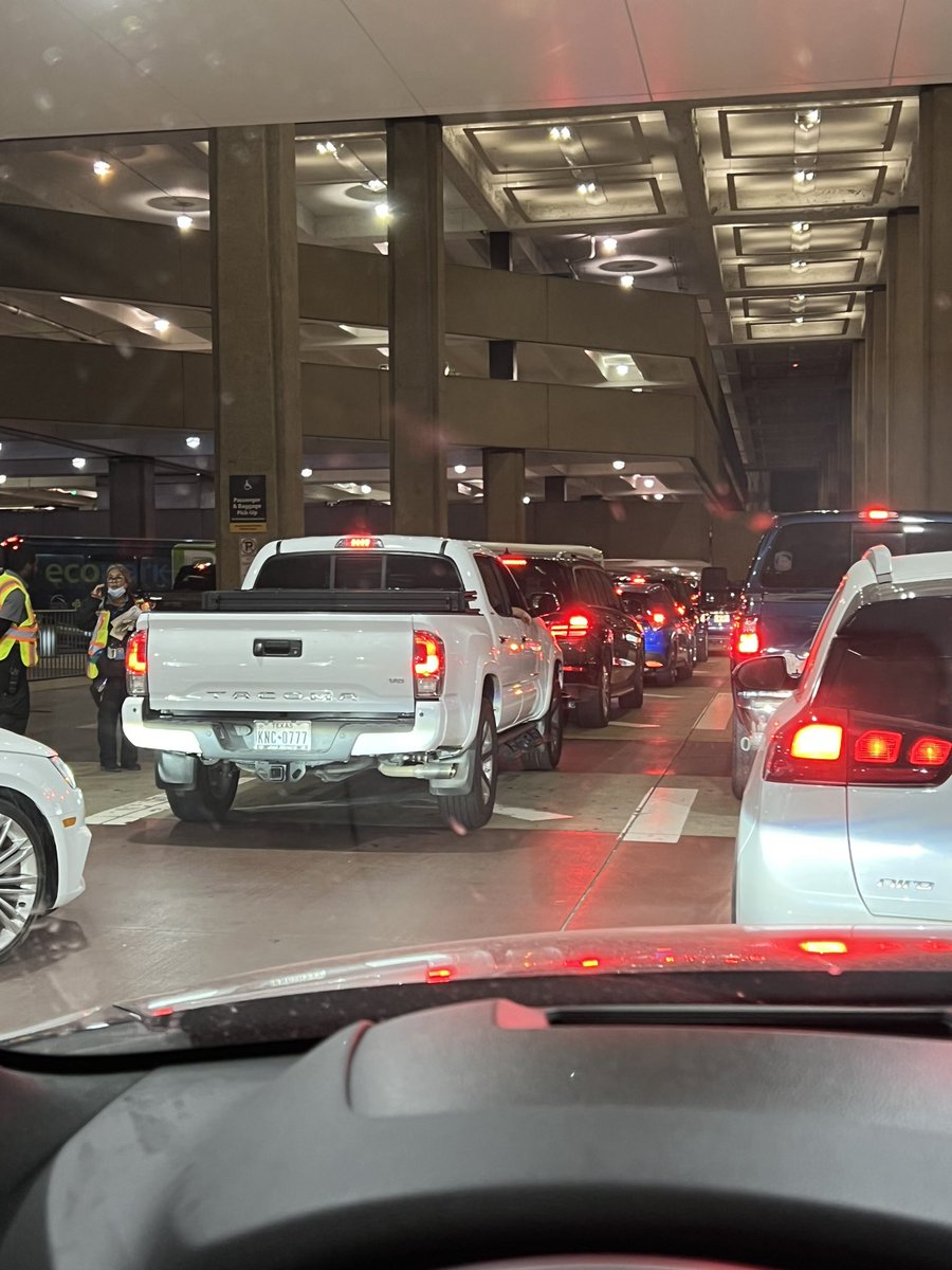 kait_alex's tweet photo. @iah You crew never directs traffic in the last 6 months, your construction has ruined what used to be a top airport in the country https://t.co/5DM82LSOB4