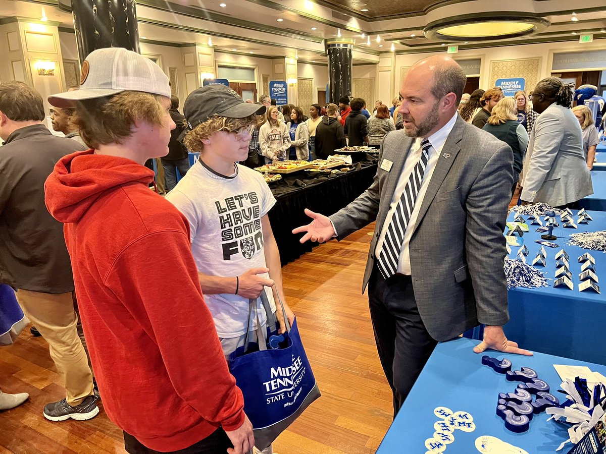 PresidentMcPhee's tweet photo. We doubled our crowd of prospective students and their families at tonight’s @MTAdmissions #TrueBlueTour stop in Johnson City! We’ll be in Knoxville Thursday! Info: https://t.co/una21xbLLy https://t.co/tyvYGi5LXO