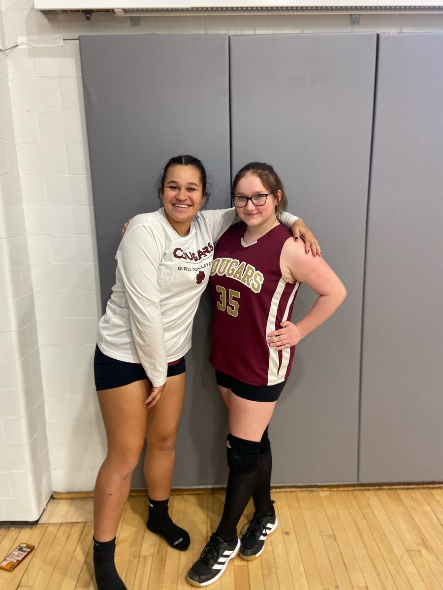 oc_vball's tweet photo. We had 2 JV players hit milestones today! Congratulations to Milan Mendes and Abby Dawicki who both hit 100 service points! https://t.co/cbd29VoNXD