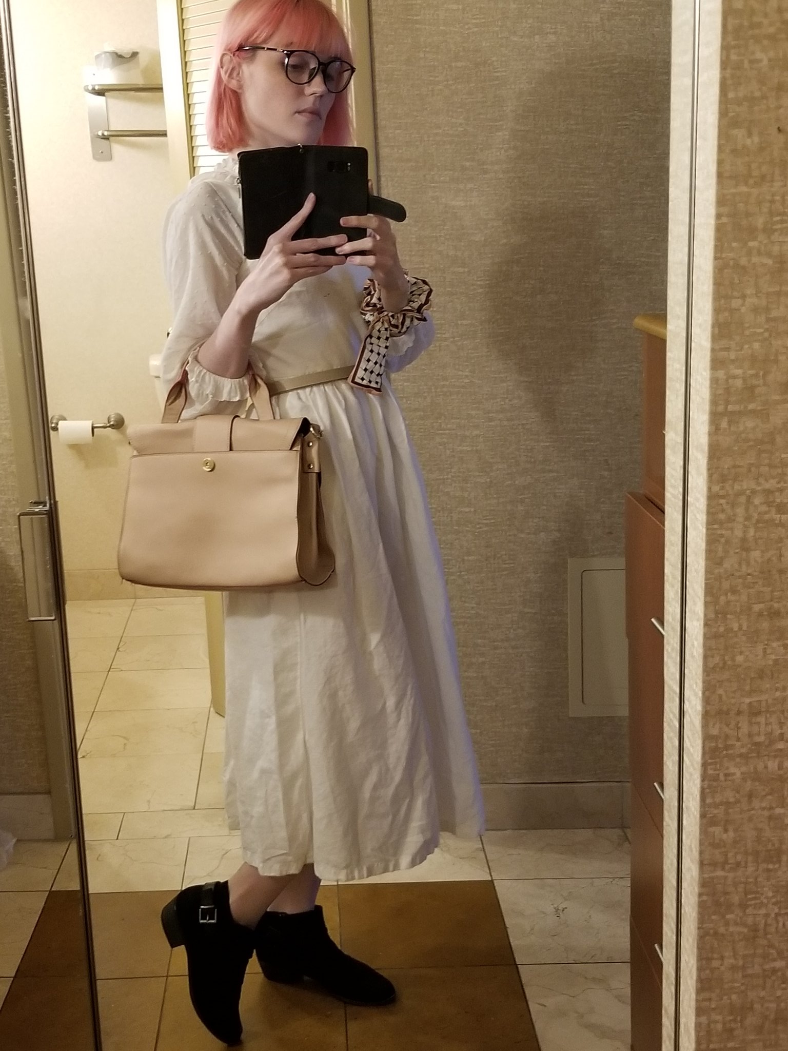 Claire Tenebrarum 🔞 on Twitter "Hello 🎃 https//t.co/walBWaC8pH" / Twitter