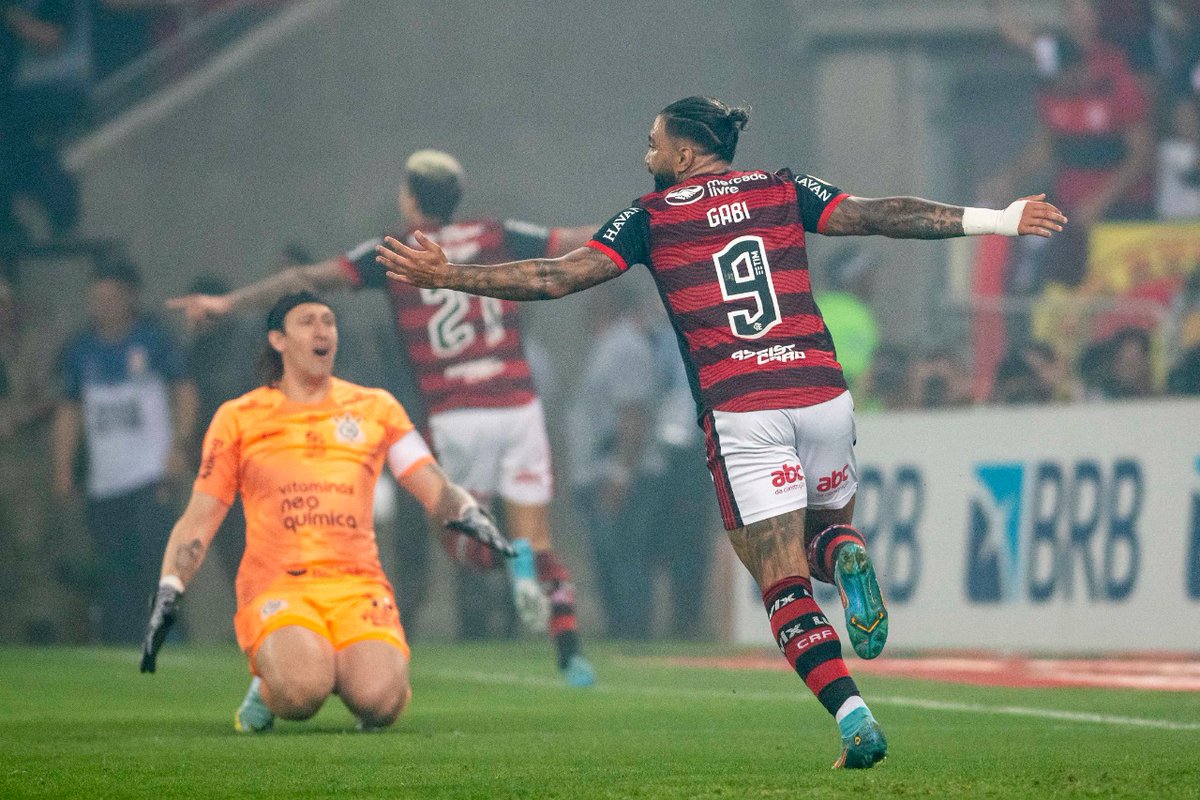 MinchioBreno's tweet photo. Ajoelhou, vai ter que mamar #FLAxCOR  #Flamengo  VAMOO FLAMENGO 🔴⚫️ https://t.co/4fOLh2vzJT
