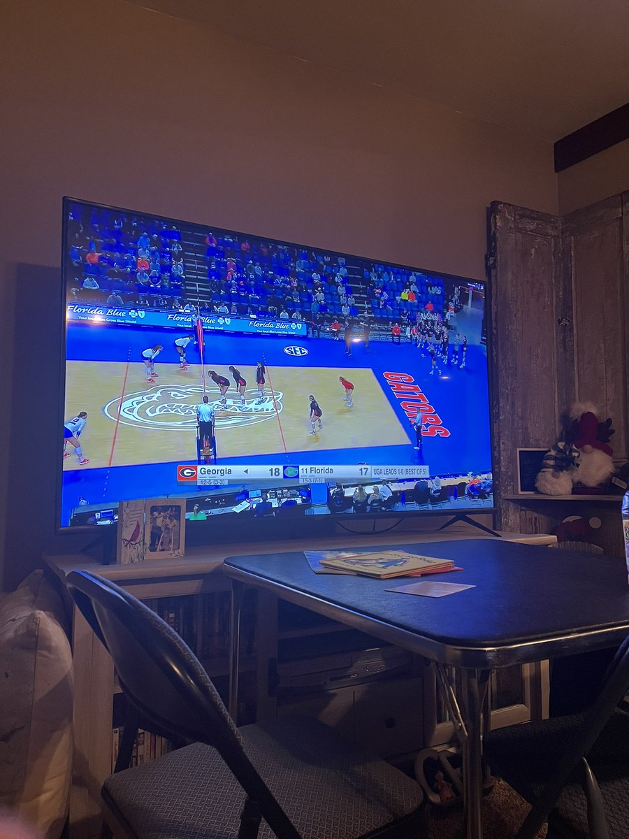 CapCityCavsVB's tweet photo. District Dinner is our favorite!! Madison’s catering, hoco parade posters, and volleyball on the TV! Your Lady Cavs are ready for Districts! https://t.co/BdINWKj8Qm
