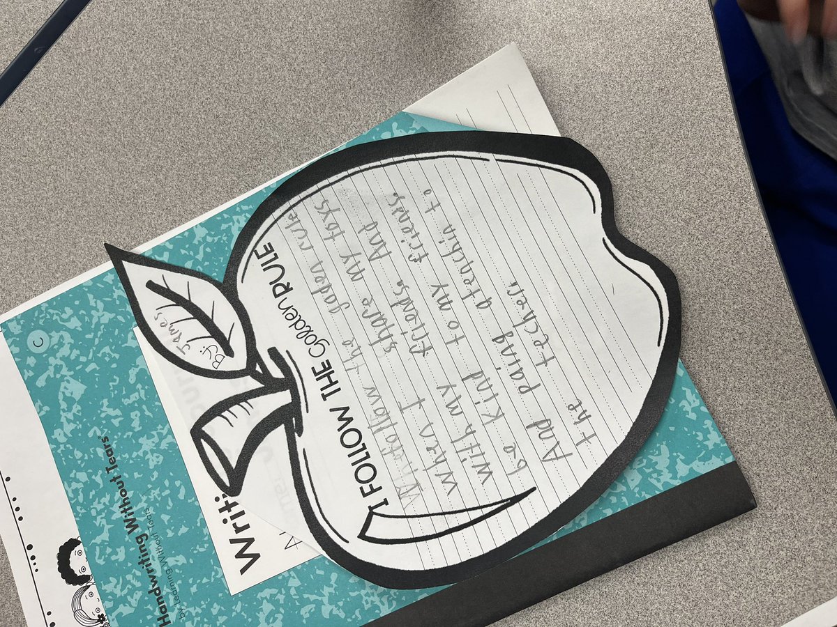 Mrs_Pansky's tweet photo. @SESPirates are focusing on RESPECT and Bullying prevention in the month of October! Had so much fun learning about The Golden Rule in second grade with @MrsJeffersonsK class. @SuffernCSD #onesuffern https://t.co/yq3hY5R9GJ