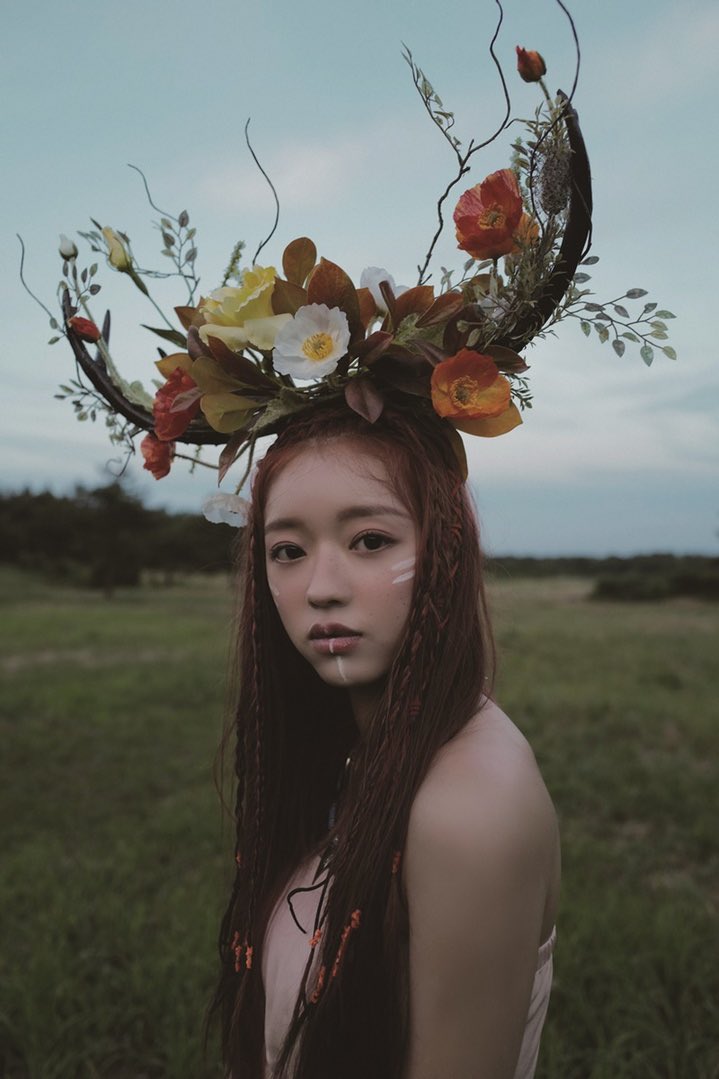 theseoulstory's tweet photo. WM Entertainment confirms OH MY GIRL YooA to make her solo comeback in November

Source: https://t.co/0gQw3pVCPy https://t.co/gYSjBx7XZ4