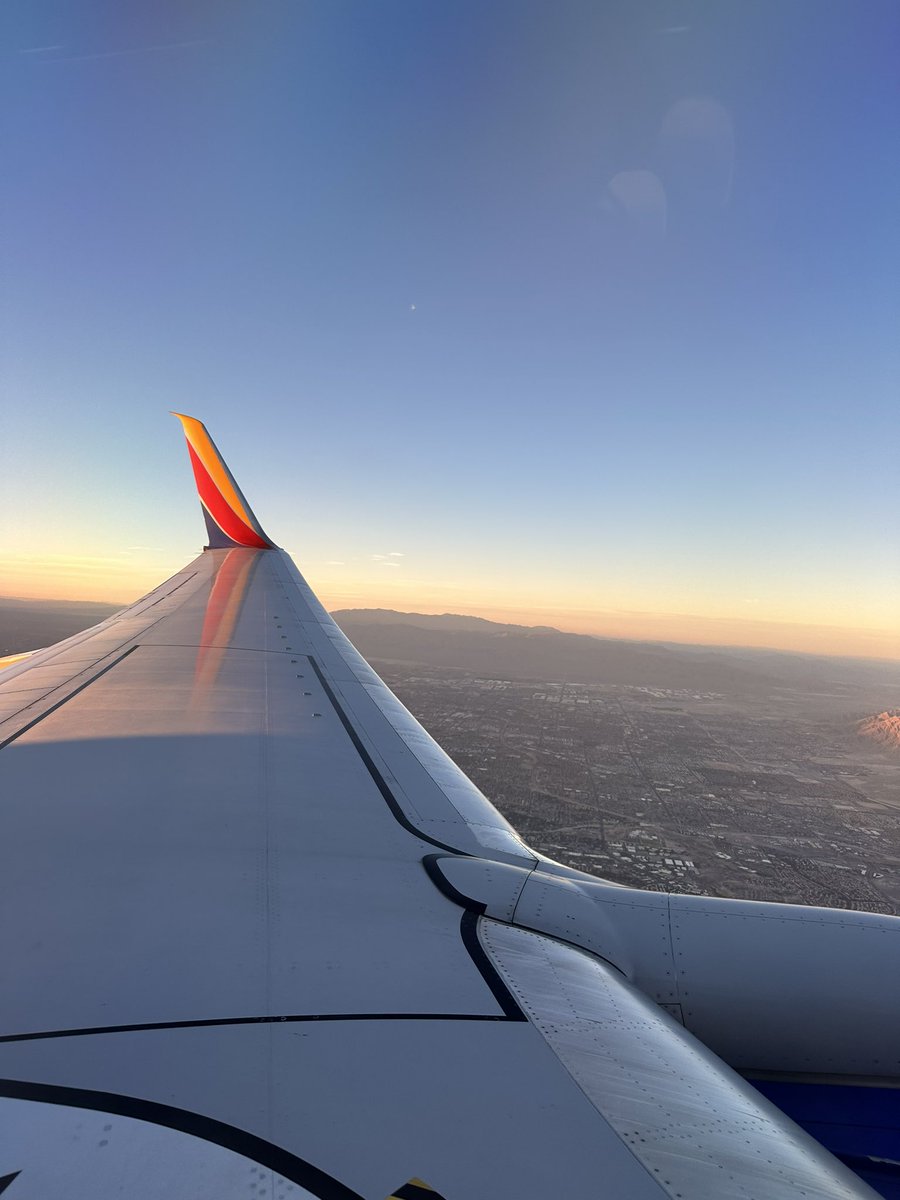 Next stop <a href="/unlvmedicine/">Kirk Kerkorian School of Medicine at UNLV</a> for the #NATF2022
Excited for a great few days learning in the desert. 

<a href="/AmitJainSpine/">Amit Jain, MD, MBA</a> <a href="/aoa1887/">AOA1887</a> @OrthoDocOde <a href="/scrubbedoutdoc/">Adrian Huang</a> <a href="/EricWagnerMD/">Eric Wagner</a>