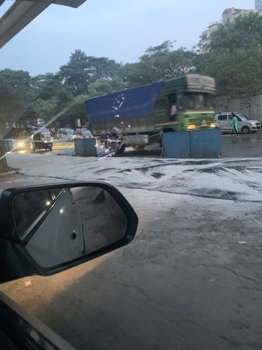 Ubermom077 tweet media