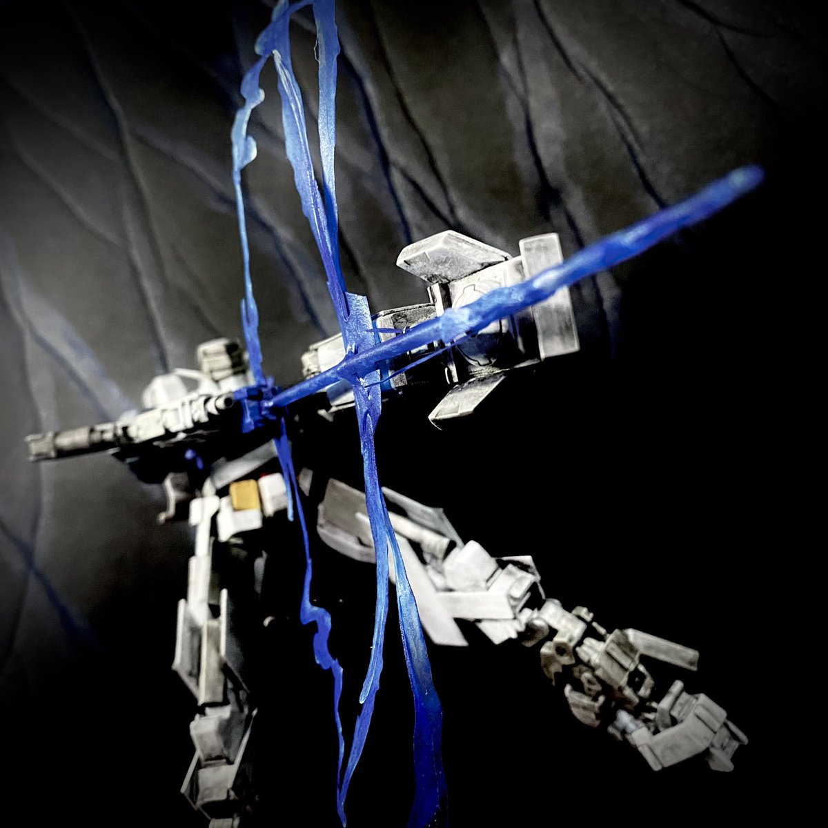 Kruschoon's tweet photo. Gundam AGE 1 High Voltage 

Photo set 2 

#AGEwearcontest https://t.co/F8bt13QmzO