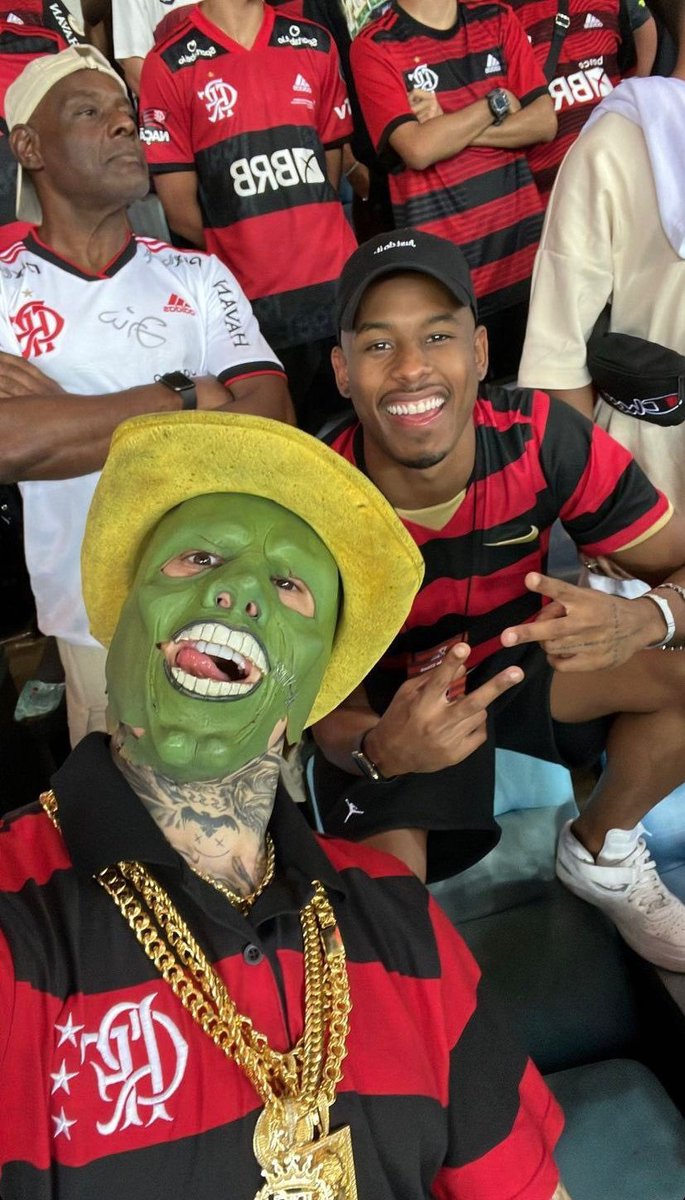 nostrendsbrasil's tweet photo. Mc Daniel - Twitteiros repercutem a preeença do funkeiro na final da #CopaDoBrasil 

#FLACOR 
#Flamengo https://t.co/c0cyoOcmBb