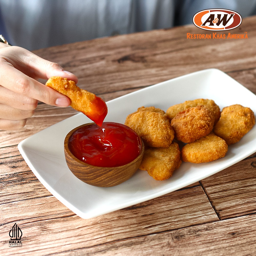 AWRestoranId's tweet photo. Hayoo... ada yang bisa tebak gak nama menu yang mimin posting???
⠀
#clue-nya menu ini paling enak dimakan pas lagi mau nonton film bareng pacar atau lagi mau nyemil-nyemil manja 😋 
⠀
#AwesomeMoment #AWIndonesia #AWRestaurants https://t.co/DqkuBqK0xB