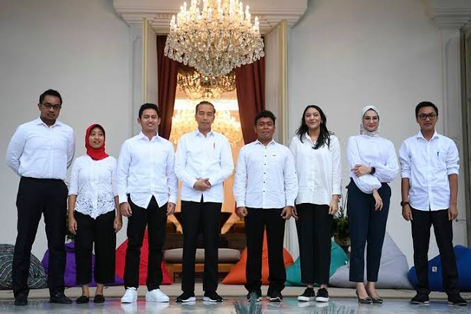 JaenoXTM's tweet photo. Beri aku 7 pemuda 
Maka akan aku goncang kas negara.🤭 https://t.co/2m50XpiDRV