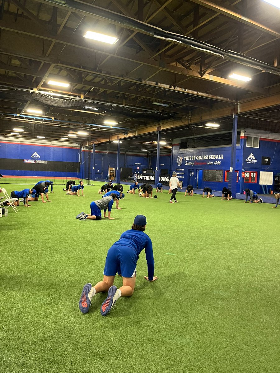 ConnerMorro's tweet photo. Great night so far with @lennonrichards_ going through FRC principles with the full @OntarioBlueJays organization 🧘♂️
#FunctionalRangeConditioning #FRC https://t.co/SN8cLaLPY5