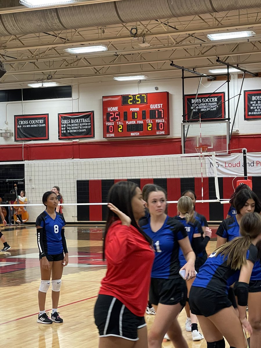 LanceK17's tweet photo. And BAM!  @Jackson_Vikings 8th grade A team sweeps Hudson to finish the season!  Great work @JTCGirlsCoaches and Viking Ladies! https://t.co/bL15tkG9dx