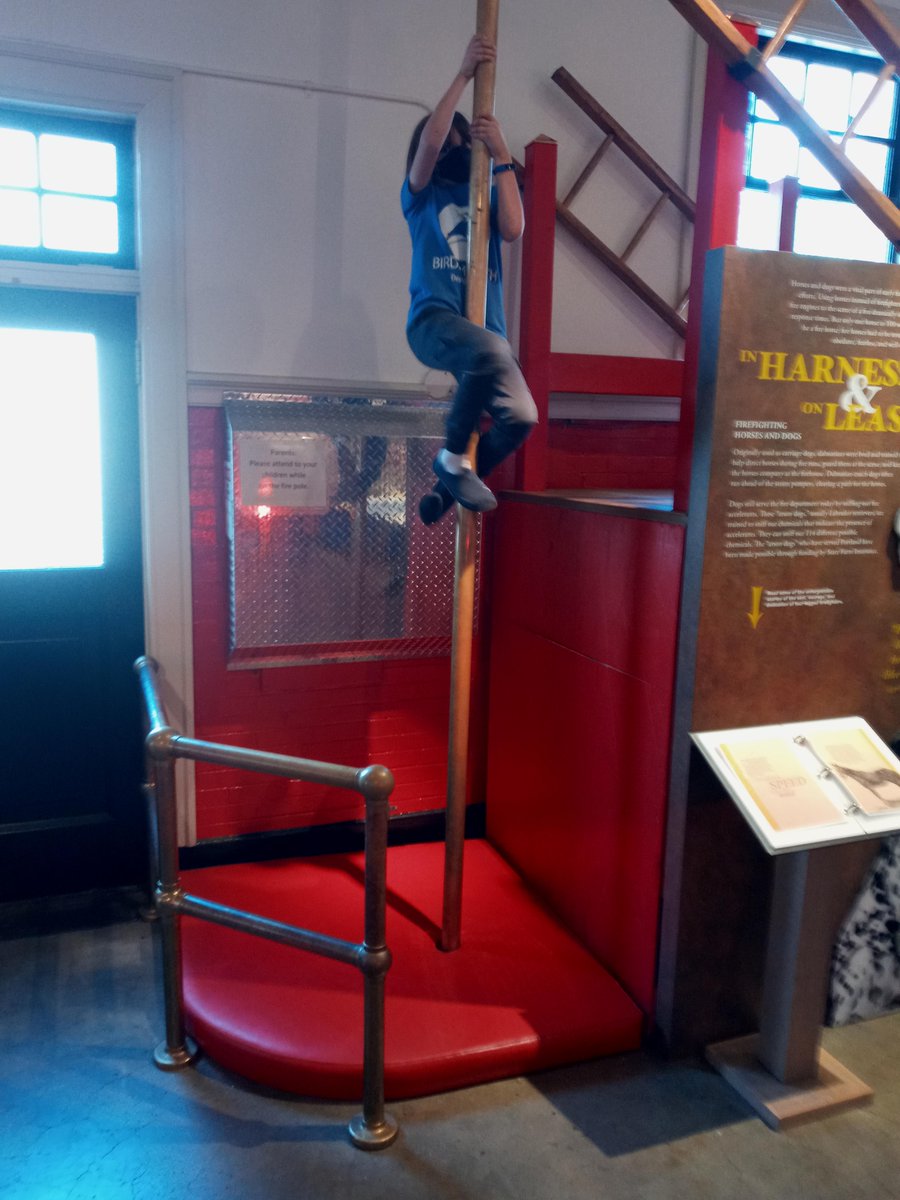 VennAcademyPDX's tweet photo. Field trip to Historic Belmont Firehouse! We had a great time sliding down fire poles, learning about fire safety, and travelling in a real/virtual fire truck to different fire scenes. Many thanks to the staff for a wonderful tour. https://t.co/fWFritvGIp