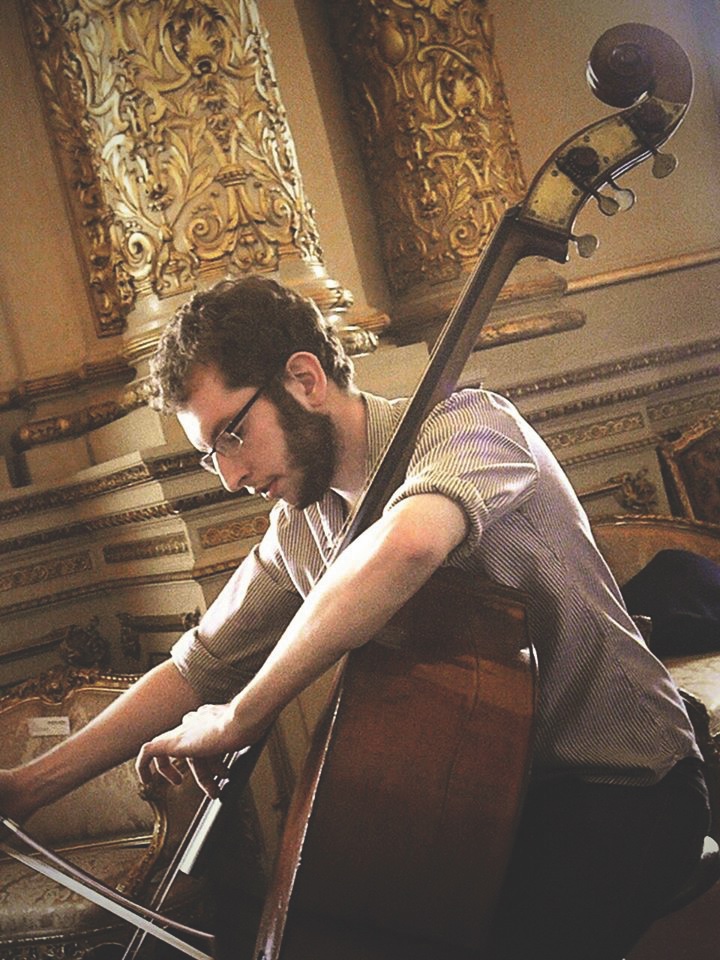 Queremos compartir nuestro orgullo y felicitar a Julián Medina, integrante de la Orquesta Filarmónica de Buenos Aires, que obtuvo el primer lugar en el Concurso Bottesini el fin de semana pasado, en Crema, Italia. 
¡Felicidades, Julián! 🎼