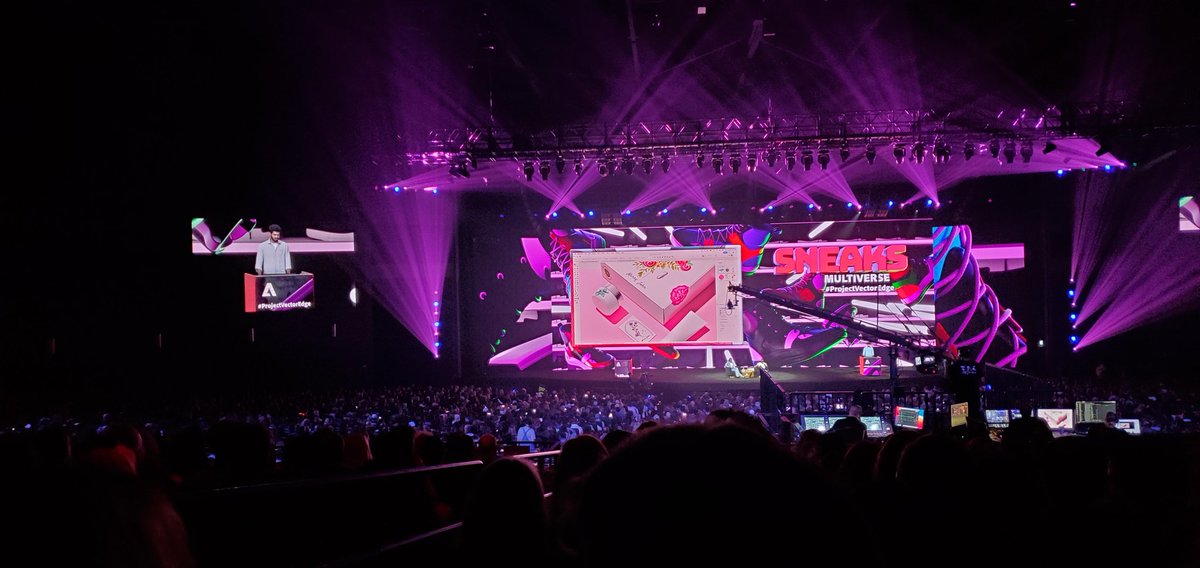 jdshindler's tweet photo. Highly entertaining hearing one person in my vicinity being super impressed by #ProjectVectorEdge and another person two feet away being super skeptical. The takes you don't get in real time with a virtual conference. #AdobeMAX2022 #adobemaxsneaks https://t.co/44NPTjMnQf