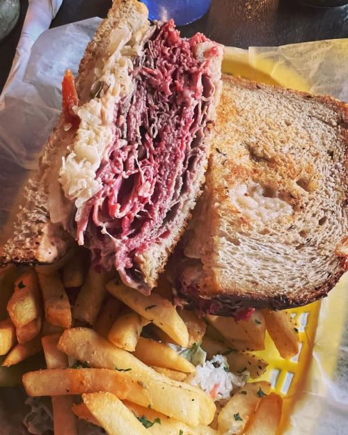Nothing hits the spot better than @joshsdeli in #Surfside...: Nothing hits the spot better than @joshsdeli in #Surfside #reubenized #bahnmiish winners every time #sandwich #nextleveldeli #deli #miamifoodie #miamifood #izafoodie… dlvr.it/SbNZVJ #surfside #reubenized