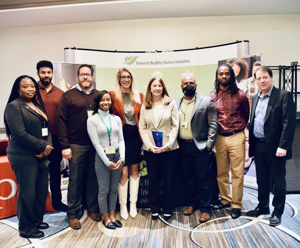 HealthyHousing's tweet photo. @HealthyHousing received today the @HUD Secretary’s Award celebrating 30 years of leadership &amp; impact. The Advocacy Award reflects the excellence &amp; commitment of our incredible staff, Board &amp; alumni to healthy housing and equity. Thank you ⁦@HUDHealthyHomes⁩ https://t.co/oaegjP4Yqa