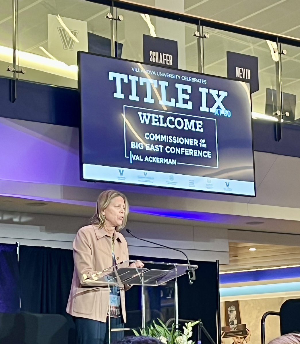 KM_Gobberg's tweet photo. What a day. The 2021-22 @BIGEAST President’s Cup was presented to our outstanding student-athletes &amp; staff followed by commissioner Val Ackerman headlining our #TitleIX event. Blessed to be part of the @NovaAthletics community with incredible people. And we are not done yet!✌🏼 https://t.co/QcY3sLHppf