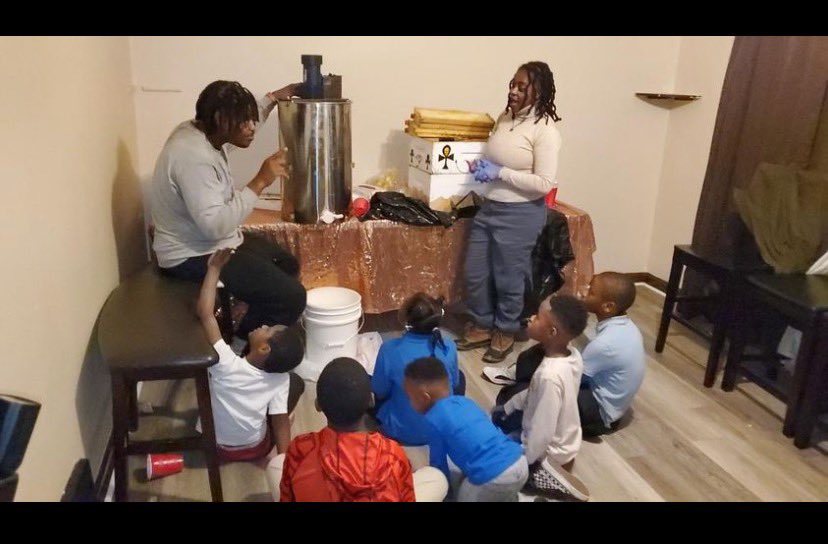 Hoodhoney216's tweet photo. I got kids from Central, Kinsman and Miles, honey extracting on a MF school night. For sale soon!! #hoodhoney #honeybee #cleveland #kinsman #union #jrbeekeepers #blackbeekeepers #agnoire #honey https://t.co/Sg6jj4eCr3
