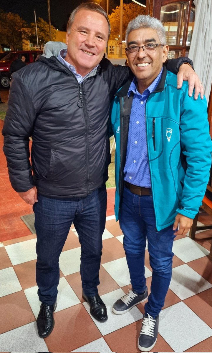 RobertoLunaOK's tweet photo. Un placer Amigo Intendente @GobmunChilecito @Rodrigobydok https://t.co/I4SJsG3GT1