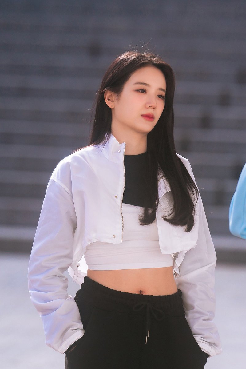 ChaengLizabeth_'s tweet photo. Okay Tae Chohee. 😍 https://t.co/CkiMcCQ7fb