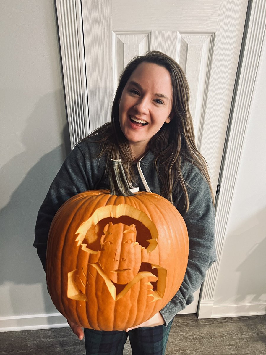 eringoenner's tweet photo. Just call me Mr. Pumpkin-Fingers!! https://t.co/ol1dh6nWne