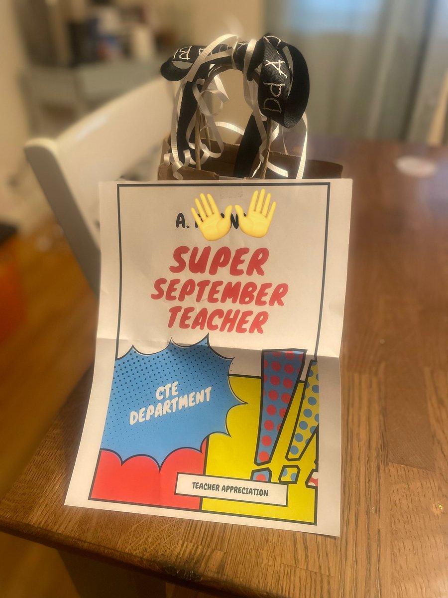 AyYoMrsA's tweet photo. September Teacher of the Month. Grateful. 🥹 https://t.co/dOFCIVW05N