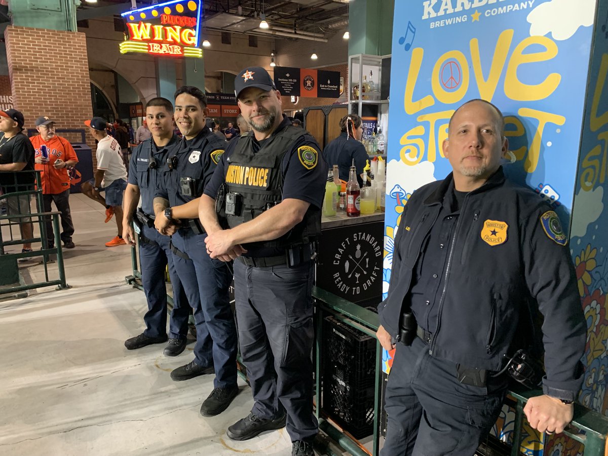 Houston Police tweet media