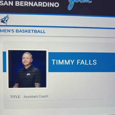 ddfalls's tweet photo. The world is yours TF1K! Good luck in your 1st season of coaching college hoops. Go Yokes! https://t.co/esjXnZWSHl