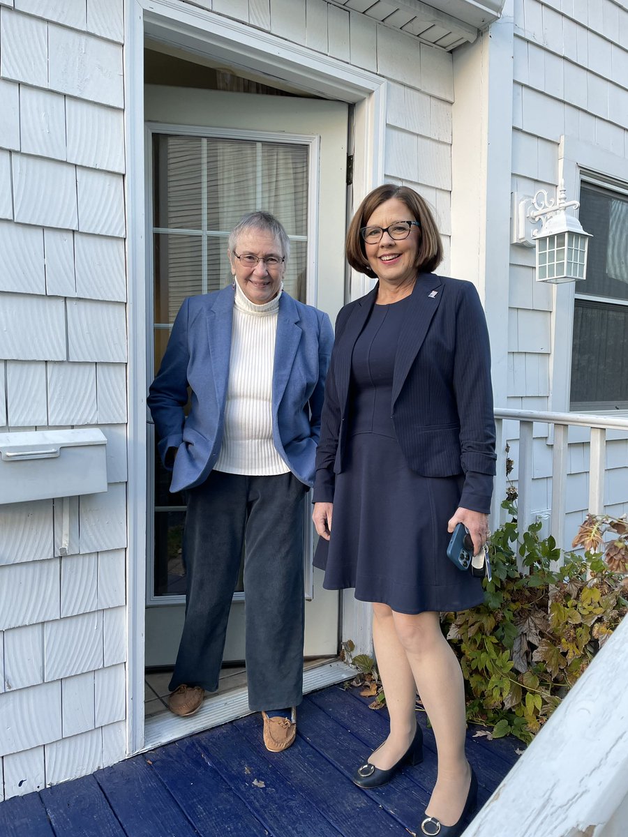 Jean Lapper tweet media