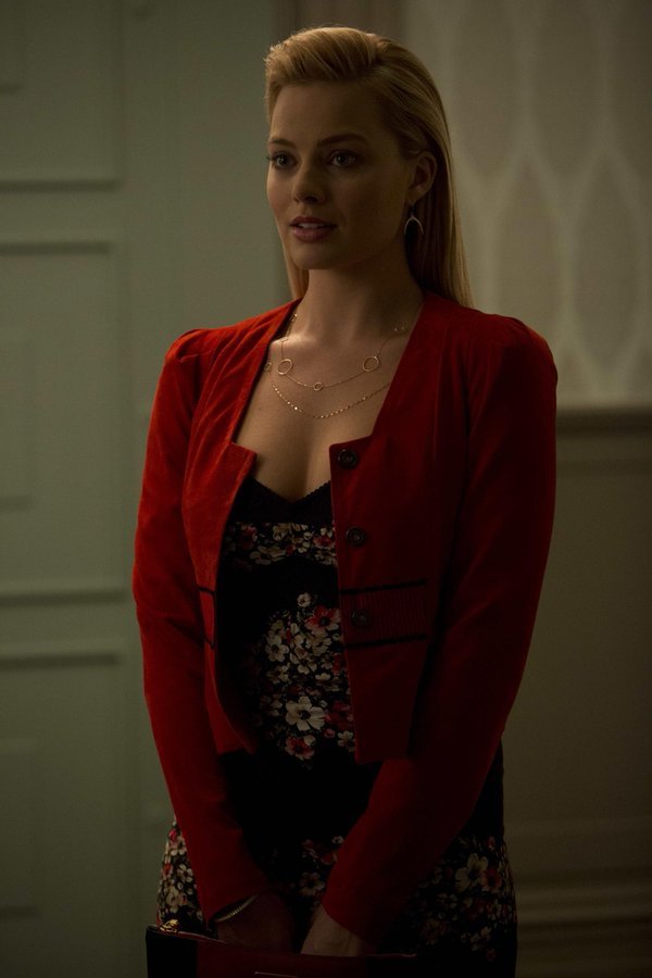 This woman needs to be punished immediately.  . . 

<a href="/SpiritedDesire/">Ｎａｔａｌｉｅ</a> 

#wcw