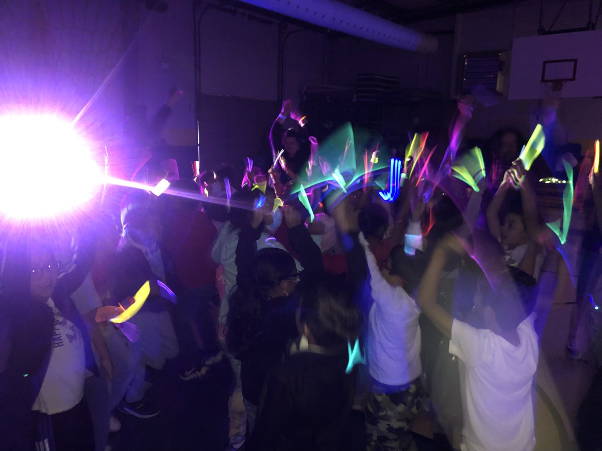 Mary Hull tweet media