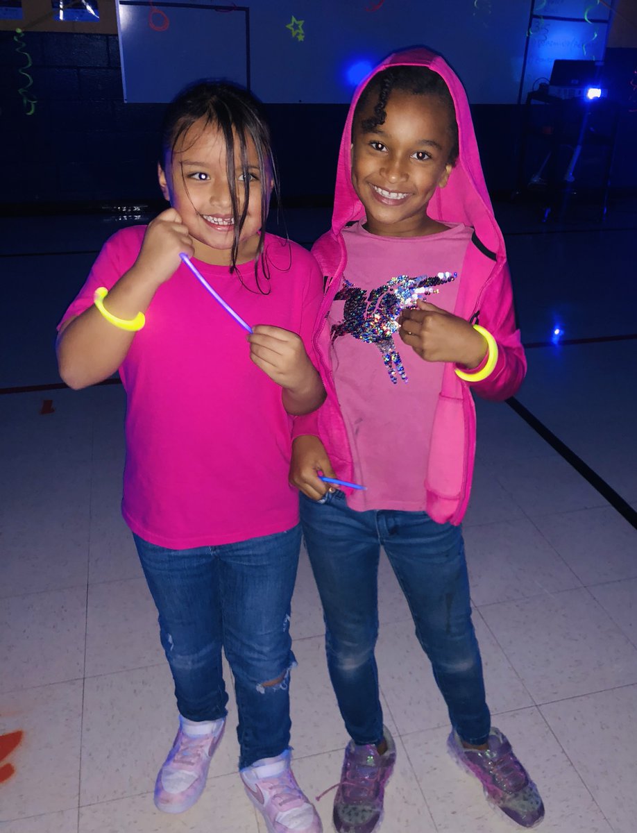 Mary Hull tweet media