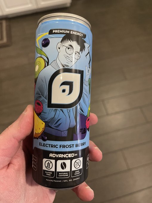 Watch Towelliee's leaked NSFW photo on TwXstars