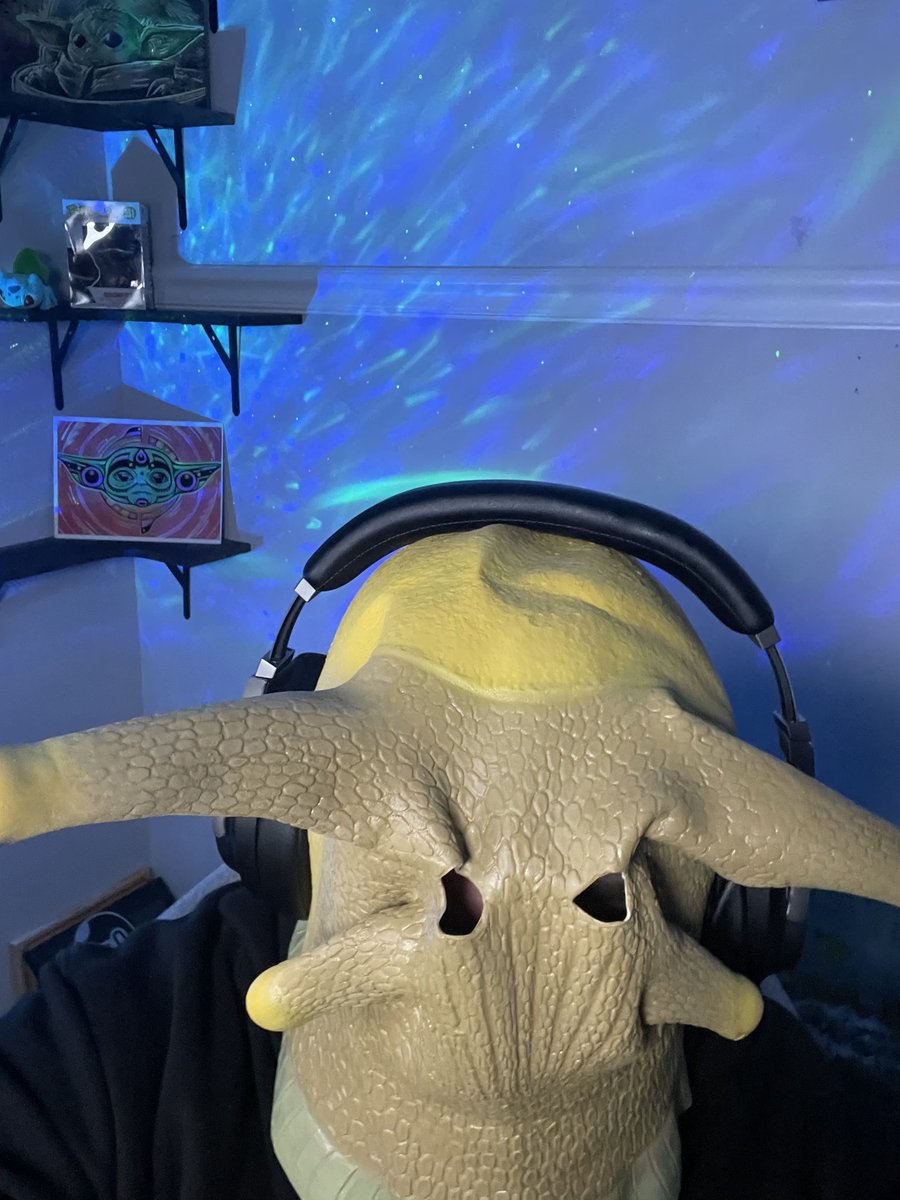 TwoGuysAndABard's tweet photo. Hey @MargaretKrohn ...@ItsFayne is ready for his Snorse Cosplay on stream tonight...are you?!?! Live now with @CptRhedBeard and @bardtic https://t.co/8hE5S1ZFRj https://t.co/KULKgrw7Az