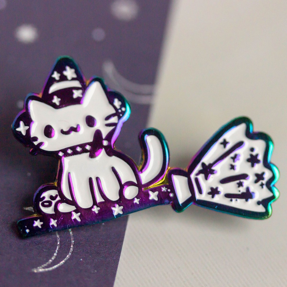 milqshop's tweet photo. The cutest witch around π₯°
#MILQCollection #enamelpin #cat https://t.co/Y0xCXTwD07