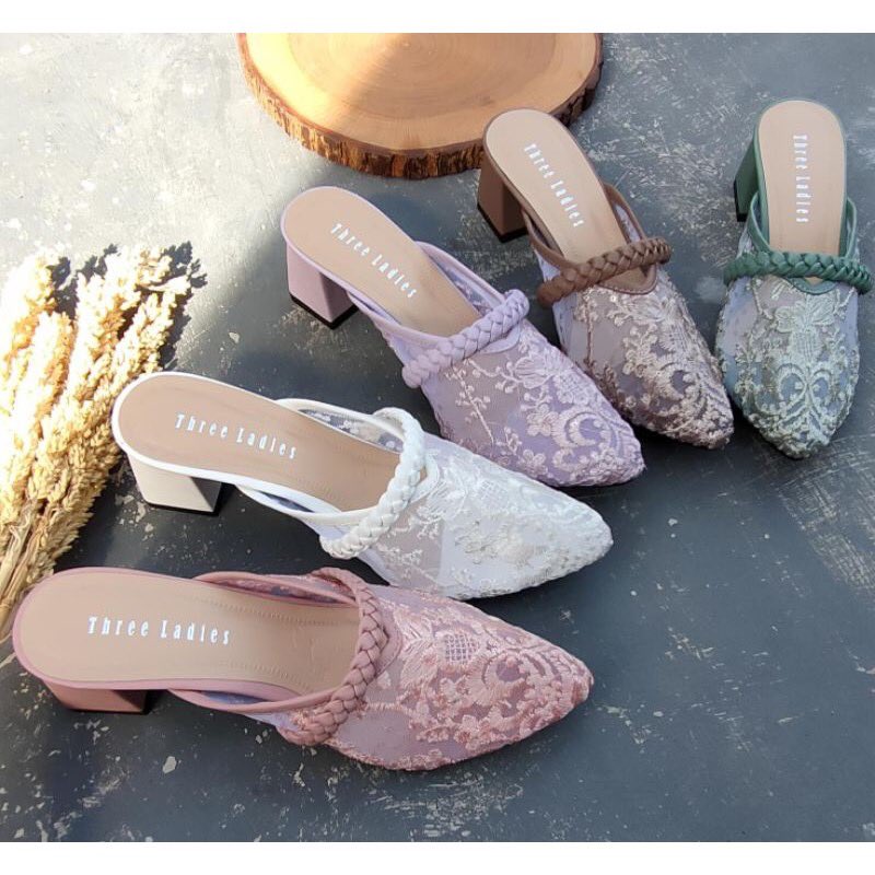 ayoshopingg's tweet photo. 🌸 Rekomendasi sandal hak tahu 🌸

A thread✨
#racunshopee #racunbelanja #Shopee #shopeeaffilate #rekomendasishopee #rekomendasiflatshoes #fashion #ootdStyle https://t.co/ioYKJPGJWa