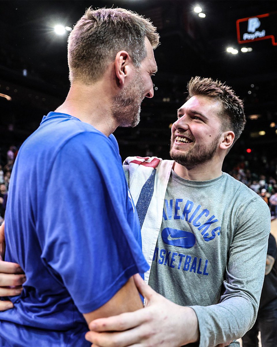 BricePaterik's tweet photo. I hate to get political but I gotta say this one thing: Go Mavs. https://t.co/armwekFA6i