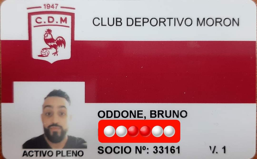 gastoncapurro's tweet photo. 🤍SENTIDO DE PERTENENCIA❤

- Bruno Oddone se comunicó con nosotros desde Florida, Estados Unidos, consultandonos para asociarse al Gallo‼️
- Hoy Bruno ya tiene su carnet.
Bienvenido a la familia del Deportivo Morón🤍❤🤍 https://t.co/6qv1sqVmB2