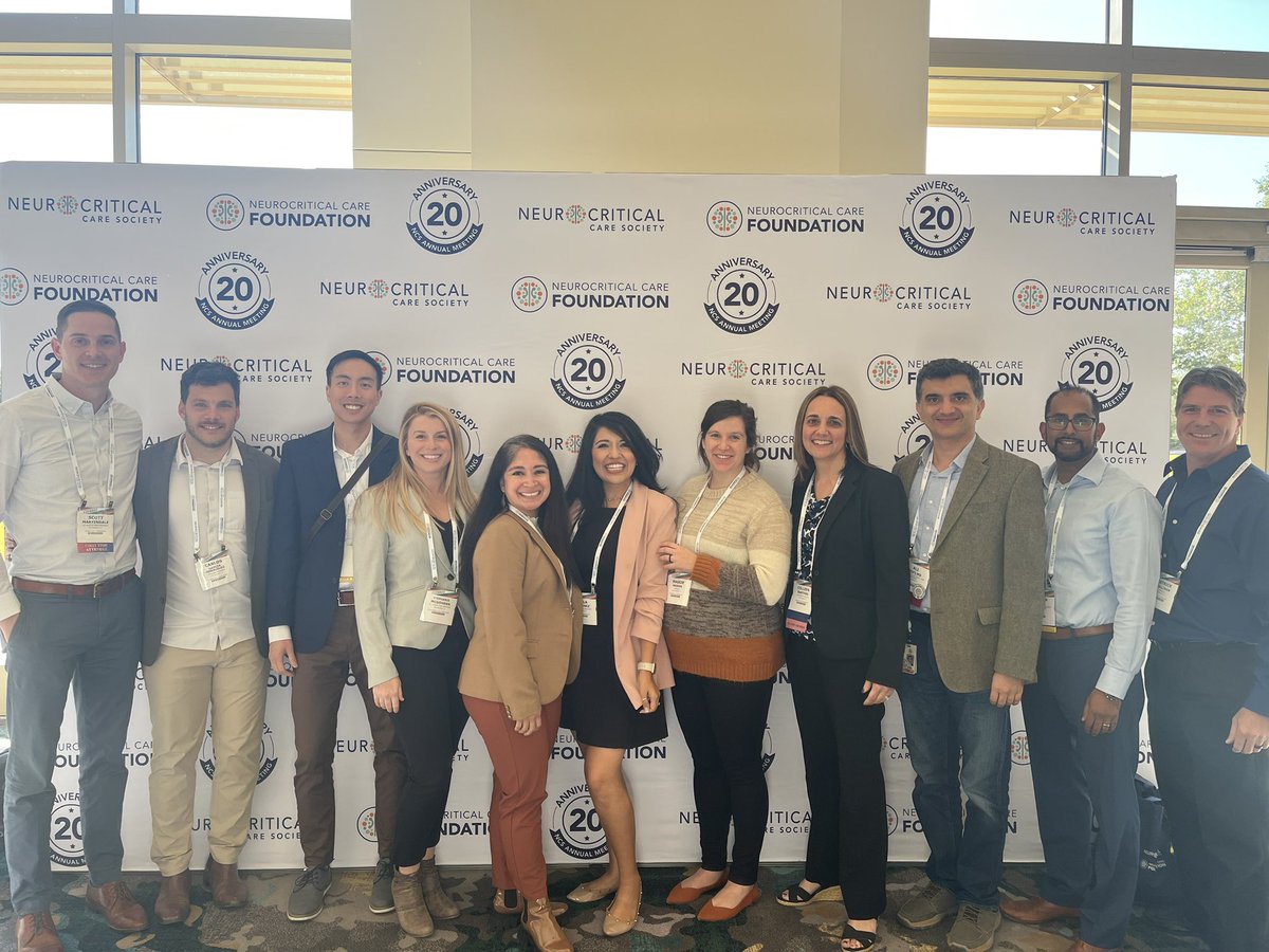 DeRios0's tweet photo. UT Health Neuro ICU team. Would not have it any other way #NCS2022 #UThealthneuro #uthealthsa https://t.co/XnKLWk5KuJ