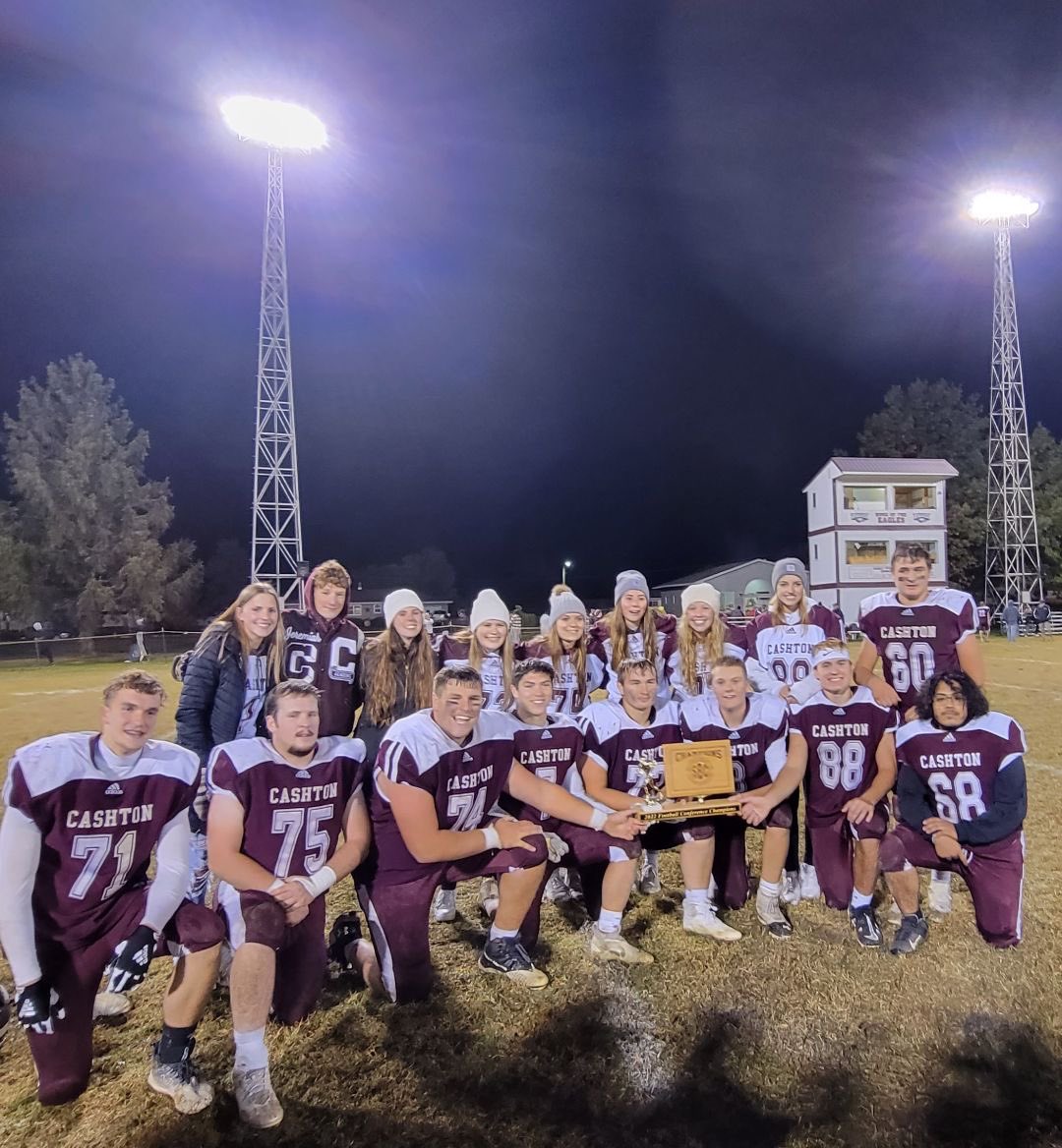 ZackMlsna's tweet photo. I am excited to announce that after a 9-0 regular season the Cashton Eagles are outright conference champions for the first time since 1994 @BrettHemmersba1 @klinkner_ethan @Colin_ONeil7 @ https://t.co/yMCSmOwYVK
