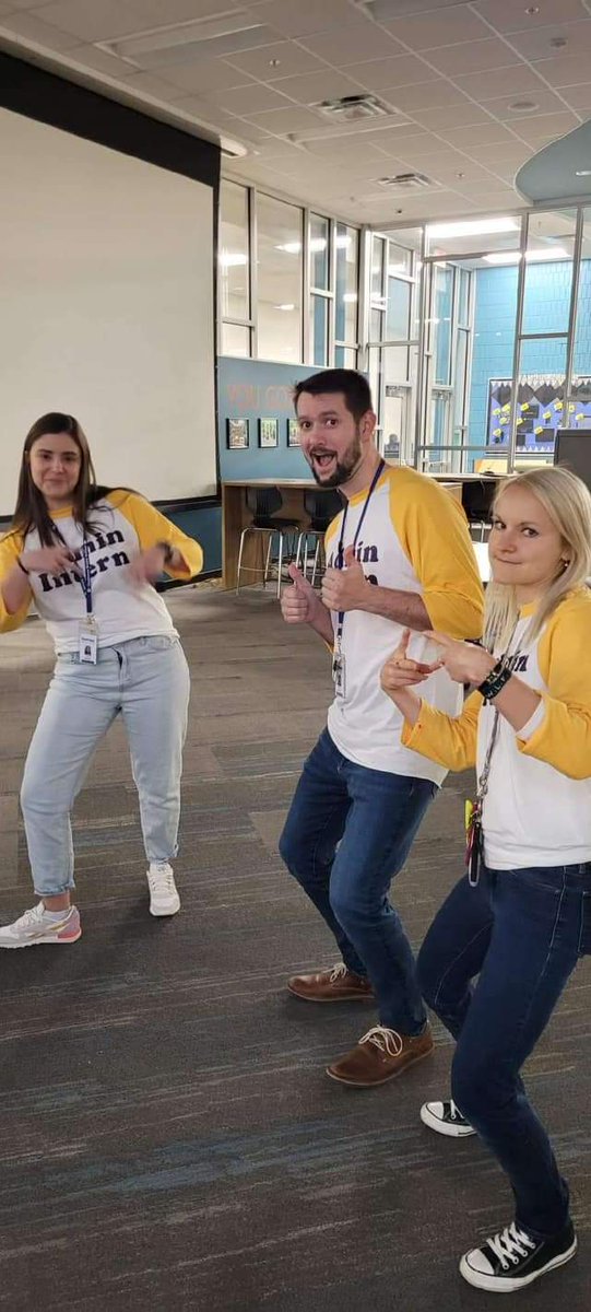 Owatonna_MS's tweet image. We appreciate &amp;amp; consider ourselves so grateful to have such supportive, kind leadership each and every day. As the wonderful Miss Guetter said, “we hit it out of the ballpark with these unbeatable admin”. A fun day before we hit our MEA break! ! 
#TheMiddleMatters #AdminInterns