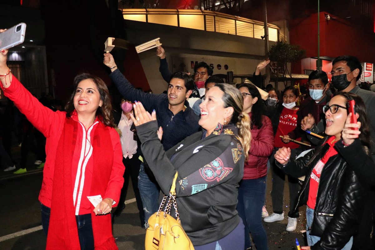 AnaLiliaHerrera's tweet image. &quot;Yo sí le voy, le voy al #Toluca&quot; 

¡Vamos #DiablosRojos! 👹 👊🏽😉