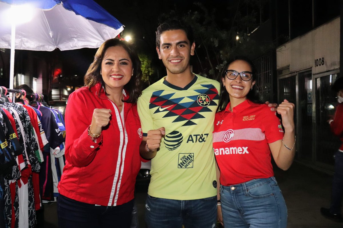 AnaLiliaHerrera's tweet image. &quot;Yo sí le voy, le voy al #Toluca&quot; 

¡Vamos #DiablosRojos! 👹 👊🏽😉