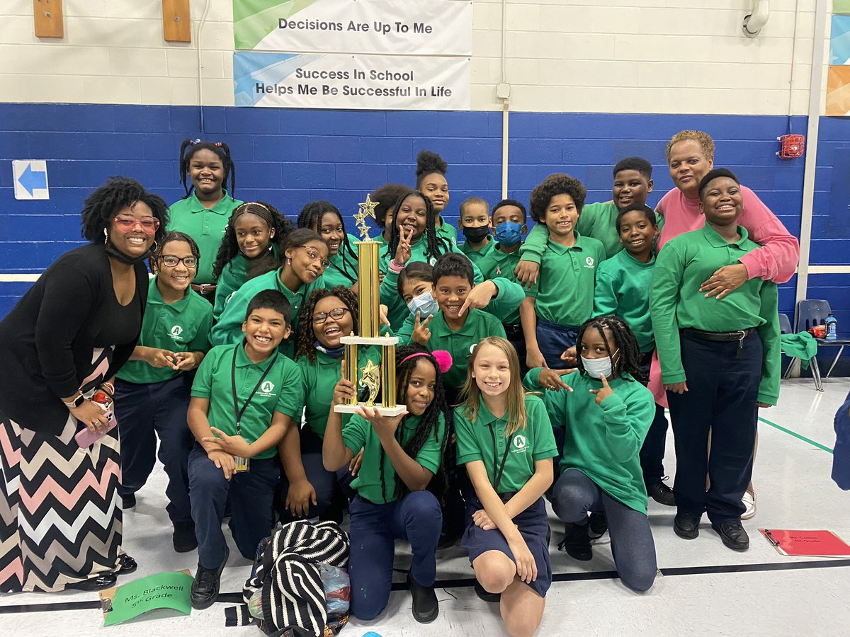 AADreamAcademy's tweet photo. Last week’s winners of Motivational Friday 🏆💙 Who will reign supreme this Friday? #AADAinAction #LetThemLead #NNPSProud https://t.co/2n5fNwjnfL